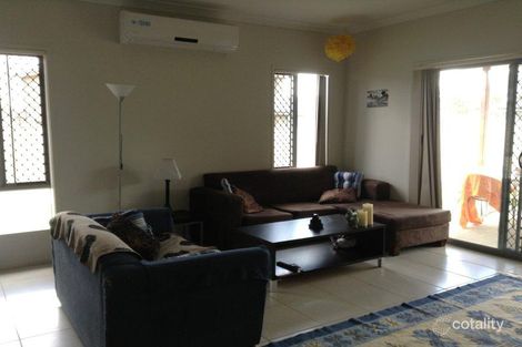 Property photo of 10 Skelton Street Oran Park NSW 2570