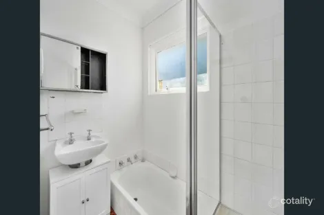 Property photo of 4 Megan Way Camillo WA 6111