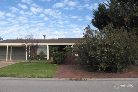 4 Hawaii Ct, West Lakes, SA 5021