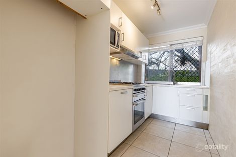 Property photo of 2/81 Armadale Street St Lucia QLD 4067