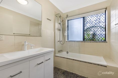 Property photo of 2/81 Armadale Street St Lucia QLD 4067