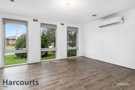 Property photo of 1 Droitwich Crescent Deer Park VIC 3023