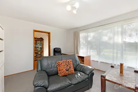 Property photo of 33 Kauri Crescent Portland VIC 3305