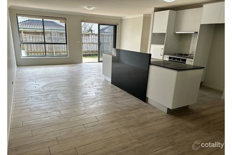19 The Boulevarde, Holsworthy, NSW 2173