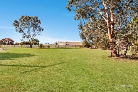 Property photo of 22 Epsom Road Chiltern VIC 3683