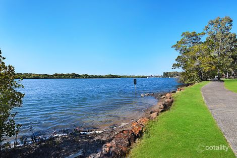 286/125 Hansford Rd, Coombabah, QLD 4216