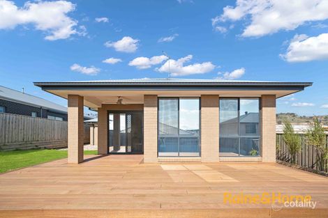 Property photo of 14 Knight Street Maddingley VIC 3340