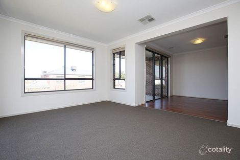 Property photo of 31 McPherson Drive Croydon VIC 3136