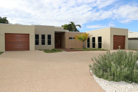 Property photo of 12 Carrington Place Emerald QLD 4720