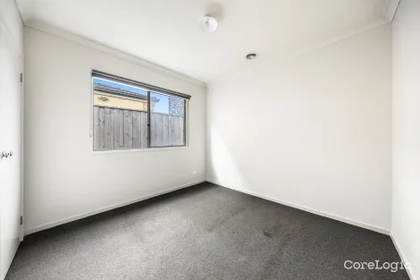 Property photo of 73 Strathlea Drive Cranbourne West VIC 3977