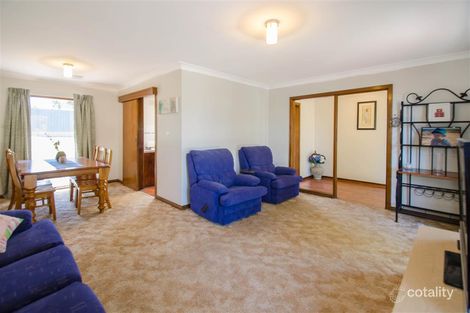 Property photo of 1 Dianne Street Happy Valley SA 5159