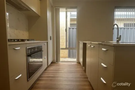 Property photo of 16 Cussington Way Ellenbrook WA 6069