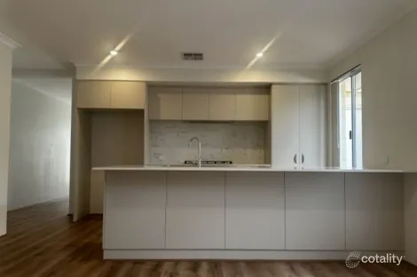 Property photo of 16 Cussington Way Ellenbrook WA 6069