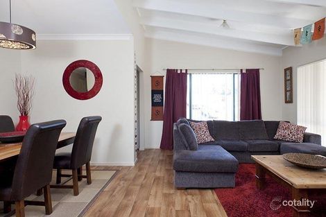 4 Scarlet Gum St, Ulladulla, NSW 2539