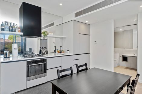 Property photo of 102/5 Curlew Court Doncaster VIC 3108
