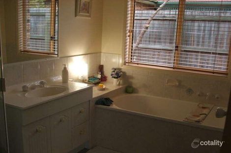 Property photo of 7 Bloomsbury Crescent Moggill QLD 4070
