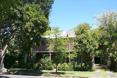 57 Mountjoy Tce, Wynnum, QLD 4178