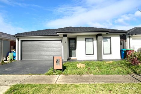 6 Bales Rd, Cranbourne East, VIC 3977
