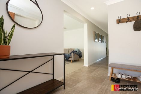 Property photo of 16 Scarborough Close North Tamworth NSW 2340