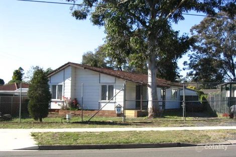 25 Halinda St, Whalan, NSW 2770