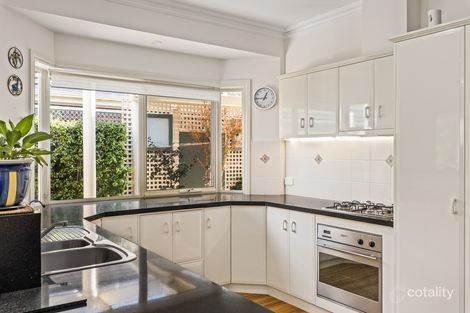 Property photo of 14 Roslind Street Kensington Gardens SA 5068