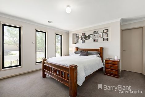 Property photo of 5 Barmah Street Manor Lakes VIC 3024