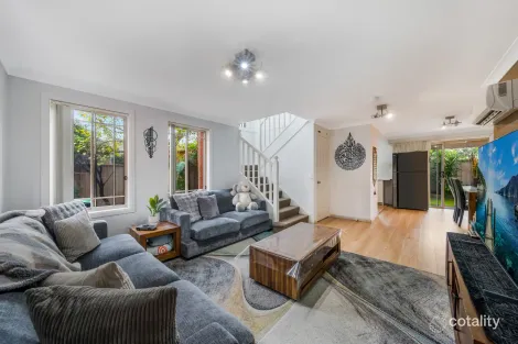 Property photo of 8/9-11 Weir Crescent Lurnea NSW 2170