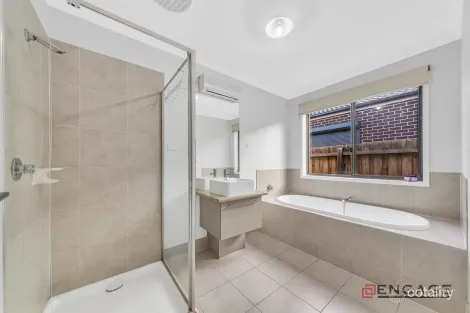Property photo of 6 Gianni Court Tarneit VIC 3029