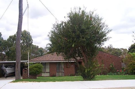 26 Abingdon Rd, Swan View, WA 6056