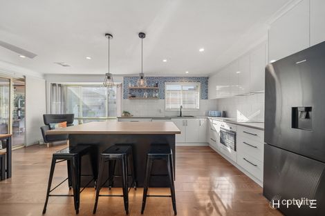 Property photo of 9 Hobday Place Dunlop ACT 2615