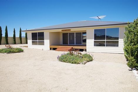 37 Captain Hutchinson Dr, Point Turton, SA 5575