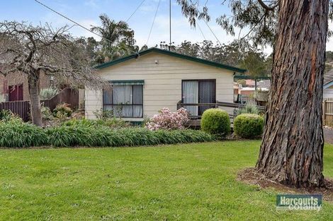 Property photo of 23 Wood Street Drouin VIC 3818