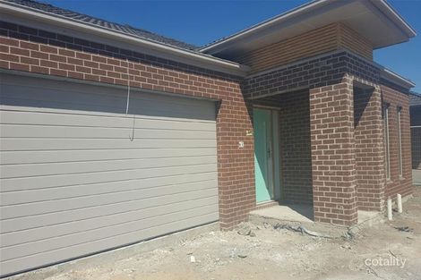 Property photo of 8 Travers Street Craigieburn VIC 3064