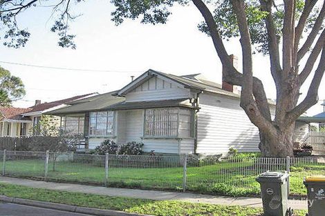 Property photo of 8 Roemer Crescent Alphington VIC 3078