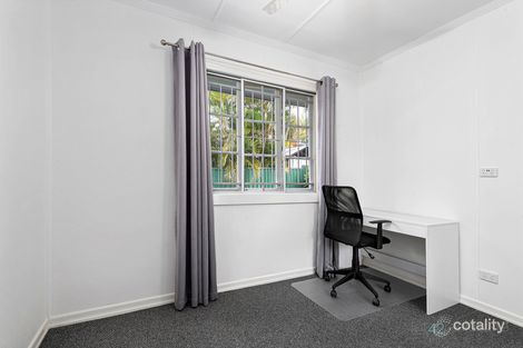 Property photo of 15 Lucock Street Oxley QLD 4075