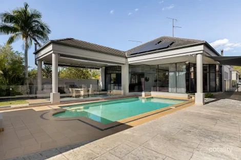Property photo of 52 Sturdee Street Towradgi NSW 2518