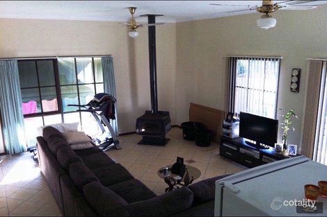 Property photo of 8 Carbora Close Maryland NSW 2287