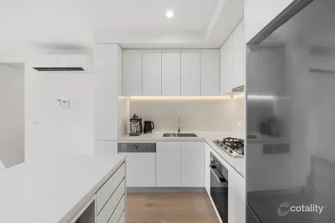 Property photo of 203/5 Hanke Road Doncaster VIC 3108