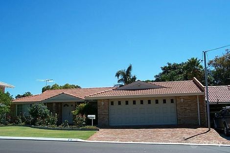 15 Holmesfield Cres, Carine, WA 6020