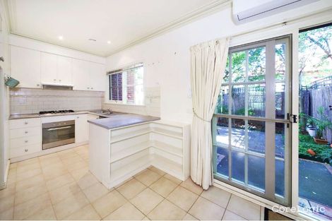 Property photo of 3/8 James Street Glen Huntly VIC 3163