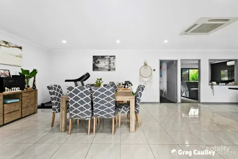 Property photo of 163 Woocoo Drive Oakhurst QLD 4650