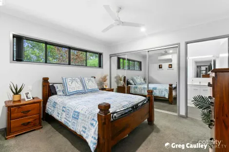 Property photo of 163 Woocoo Drive Oakhurst QLD 4650