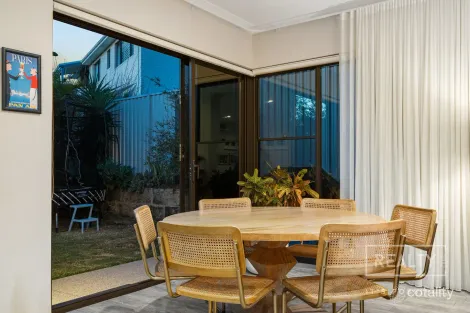 Property photo of 52 Oxcliffe Road Doubleview WA 6018