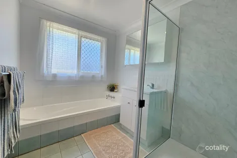 Property photo of 4 Samuel Avenue Crows Nest QLD 4355