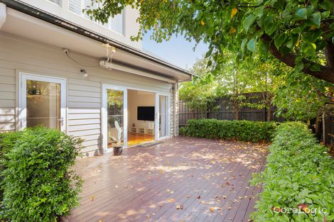 Property photo of 2/33 Dallas Avenue Hughesdale VIC 3166