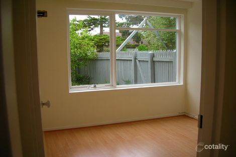 Property photo of 2/13 Clapperton Street Bentleigh VIC 3204