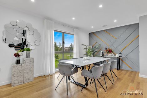 Property photo of 30 Cranesbill Lane Mickleham VIC 3064