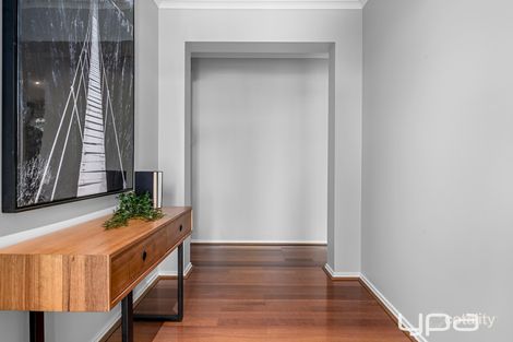 Property photo of 3 Spring Close Harkness VIC 3337