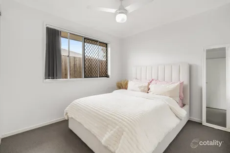 Property photo of 53 Willow Circuit Yarrabilba QLD 4207