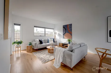 Property photo of 2/28 Stenhouse Avenue Brooklyn VIC 3012